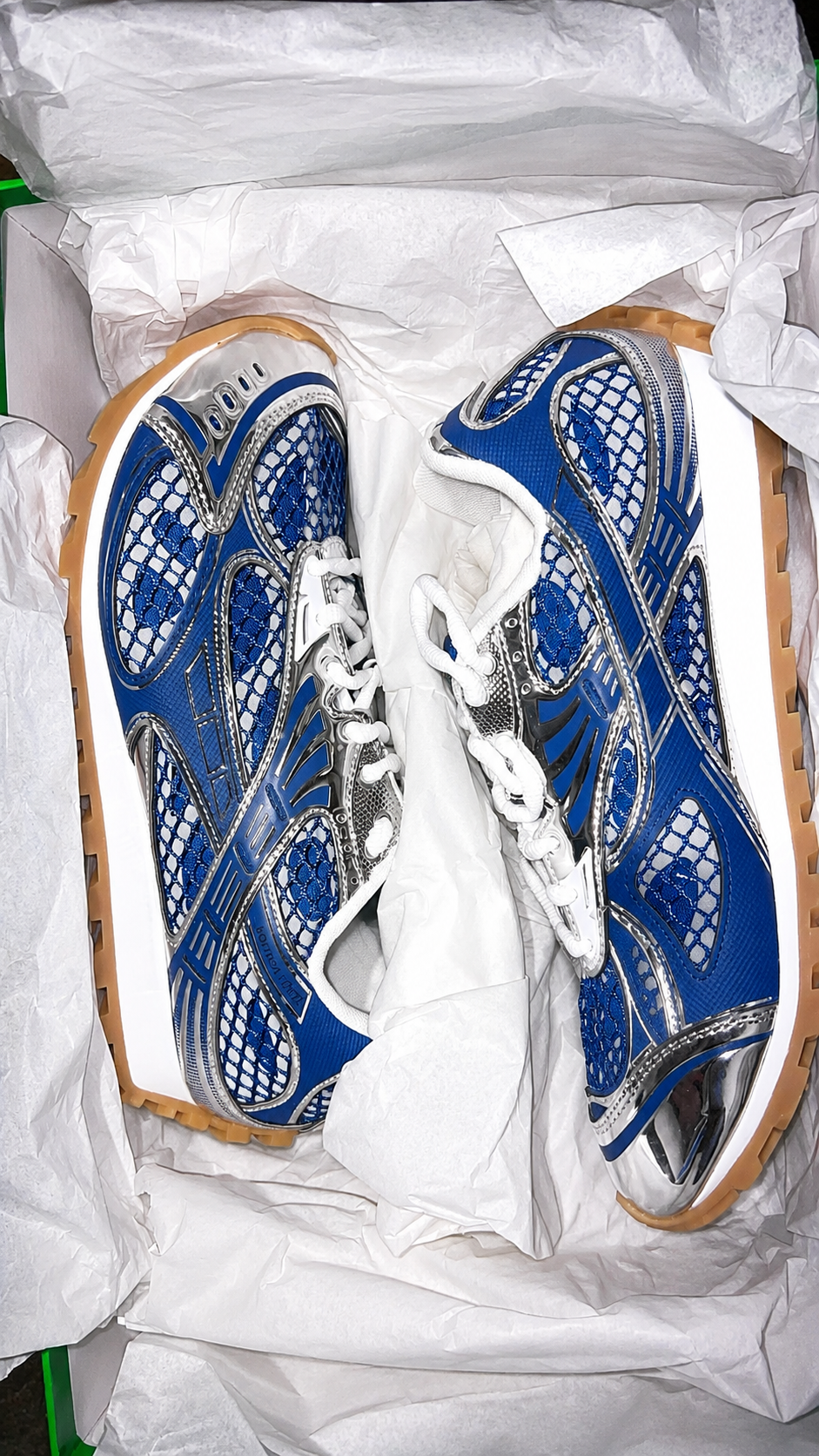 ORBIT SNEAKERS