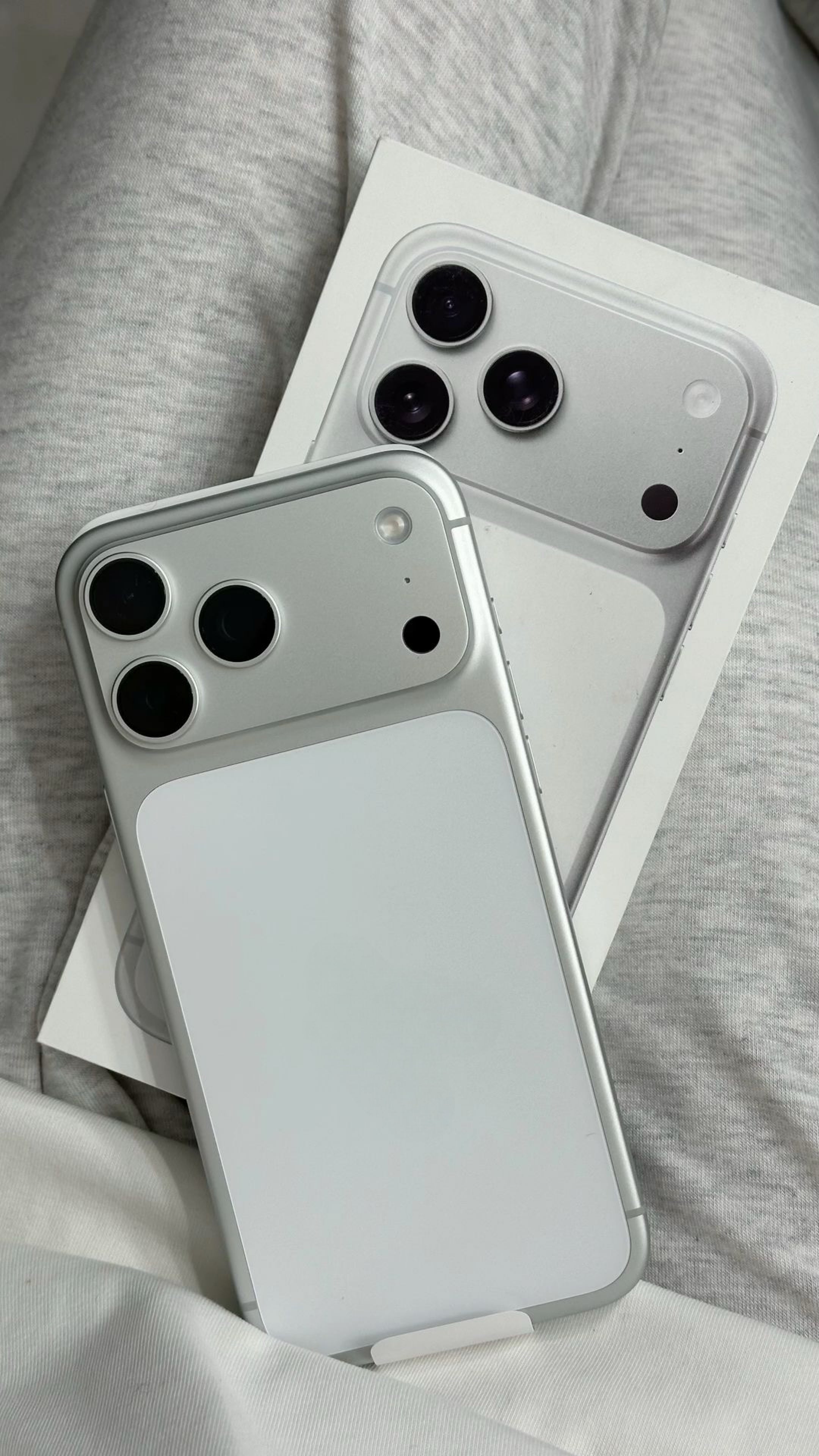 Unlocked 17’s
