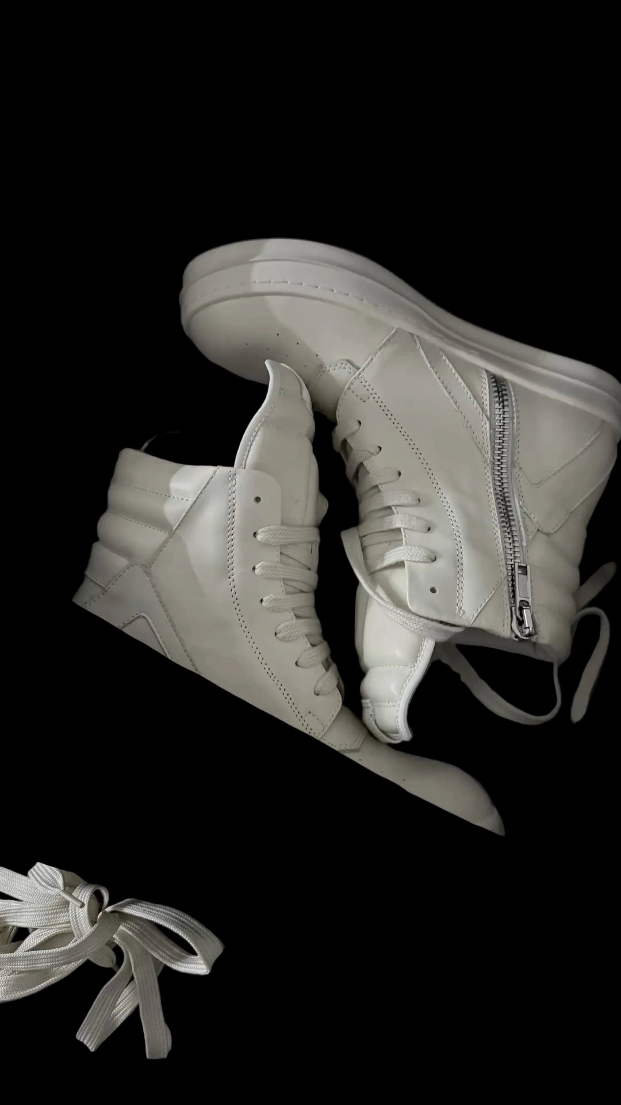 GEOBASKET SNEAKERS